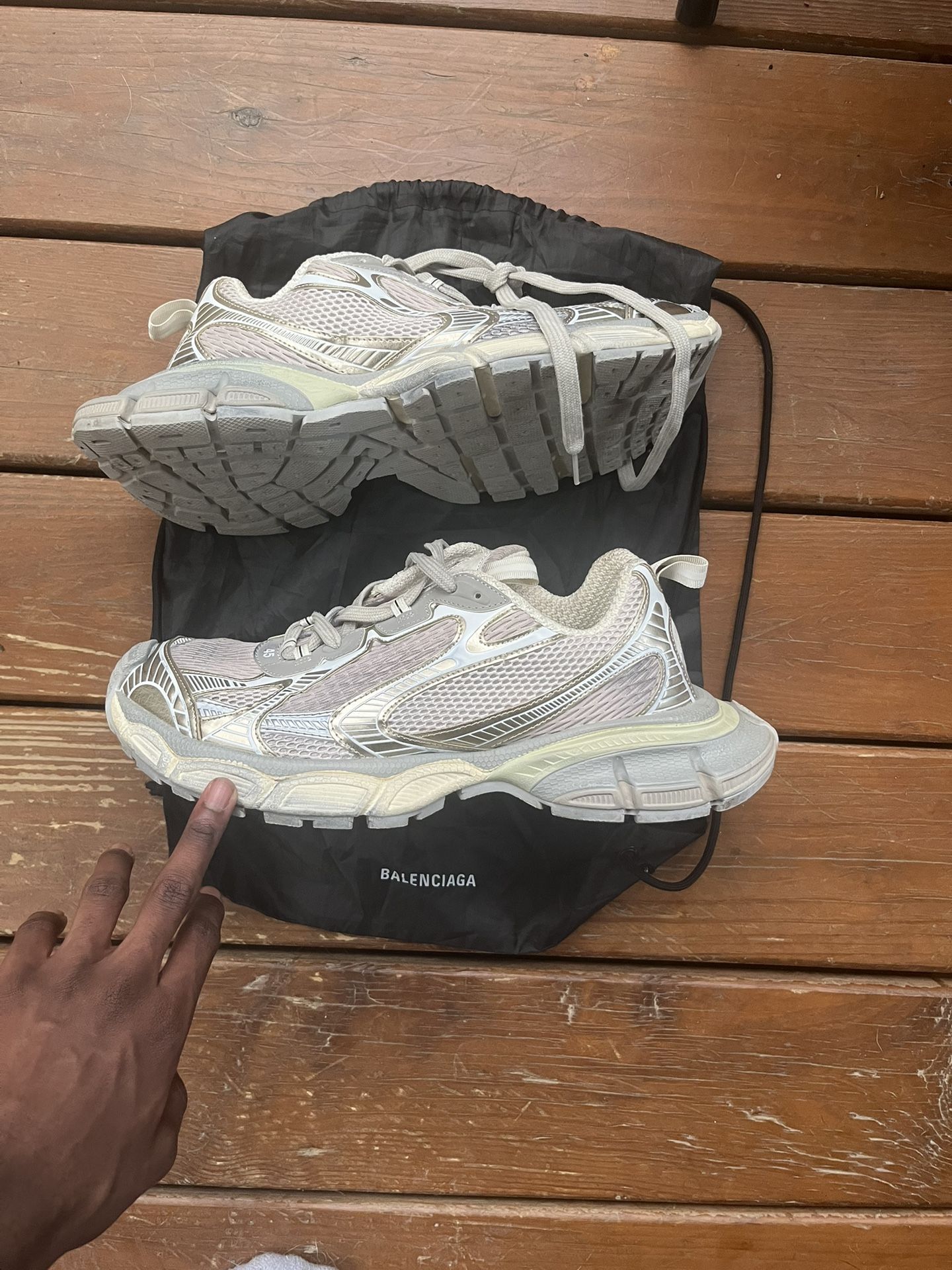 Balenciaga 3xl champagne