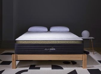 Helix Luxe Dawn King Mattress 