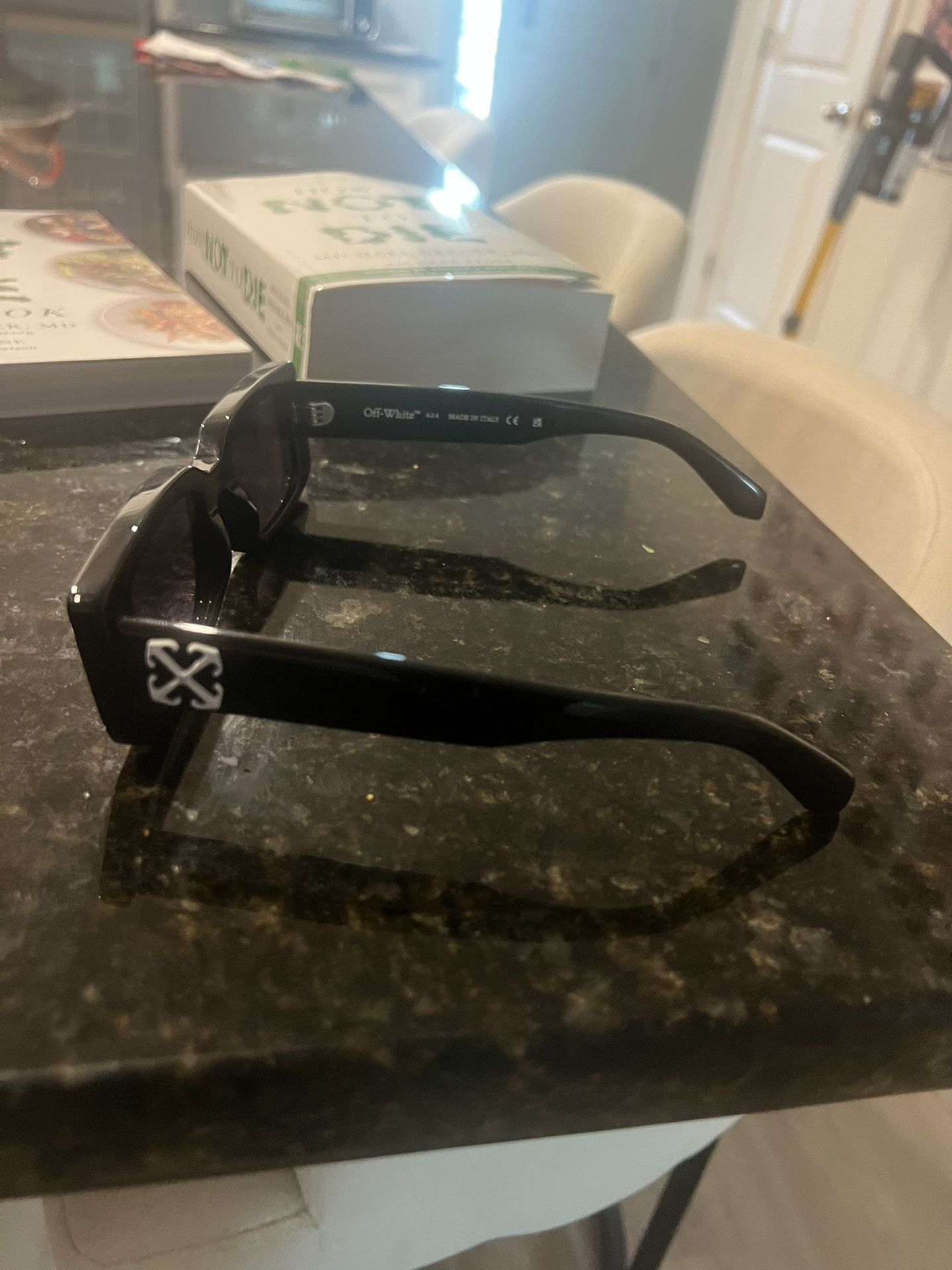 Off White Shades