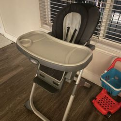 Free High chair