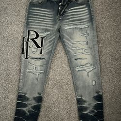 Amiri Jeans