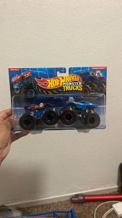 Hot Wheel Monster Trucks Twin Mill & Rodger Dodger 