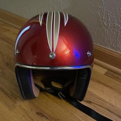 Motorcycle helmet