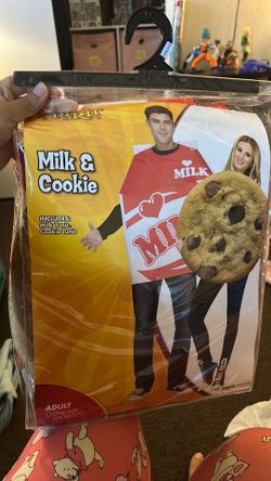 Costume