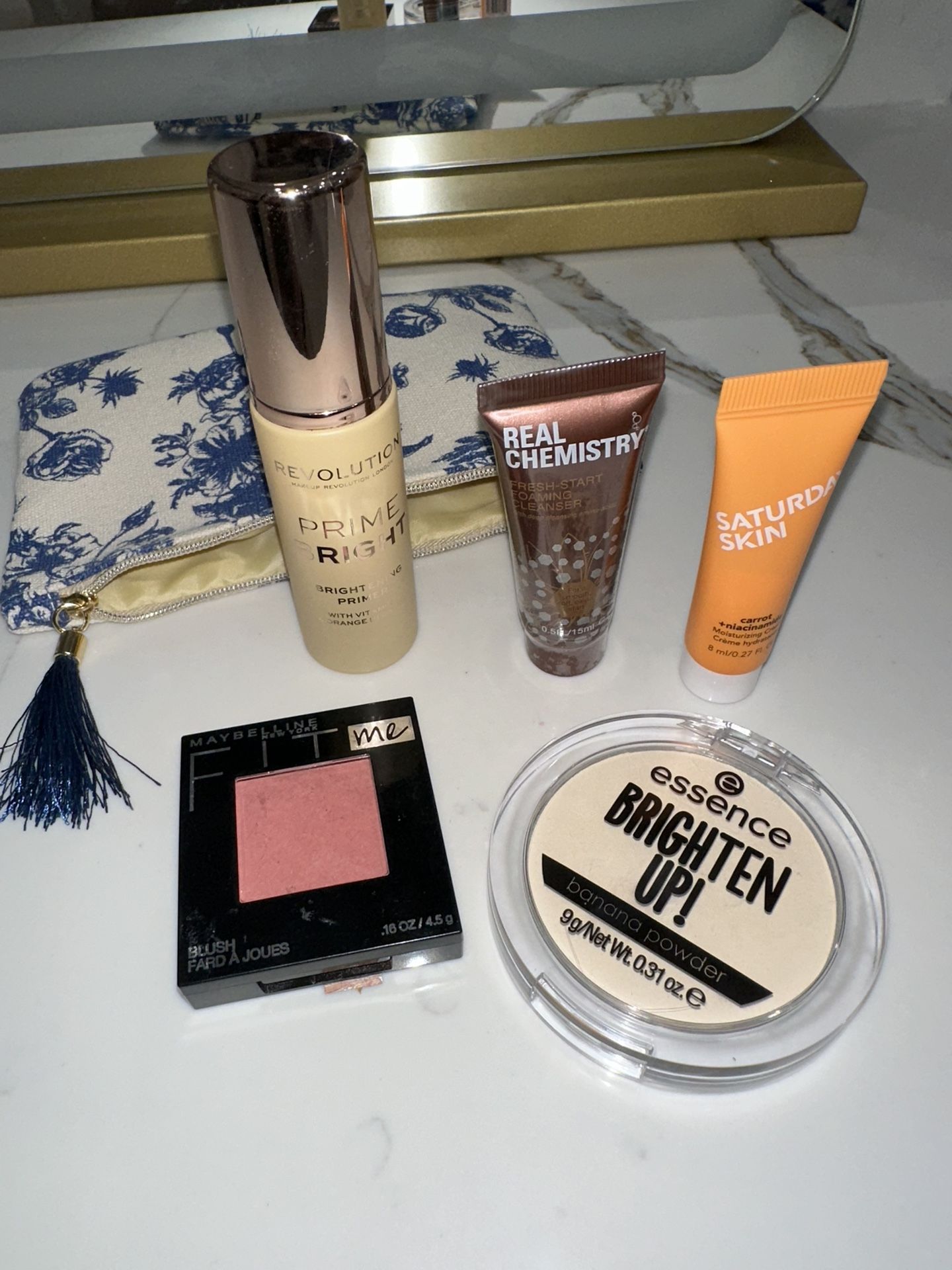 Makeup bundle