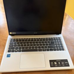 Acer aspire 3 And Charger