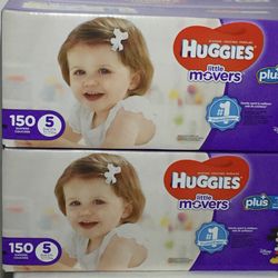 HUGGIES Little Movers size 5