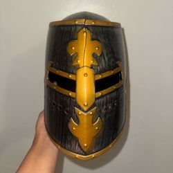 Medieval Knight Crusader Helmet Costume Prop