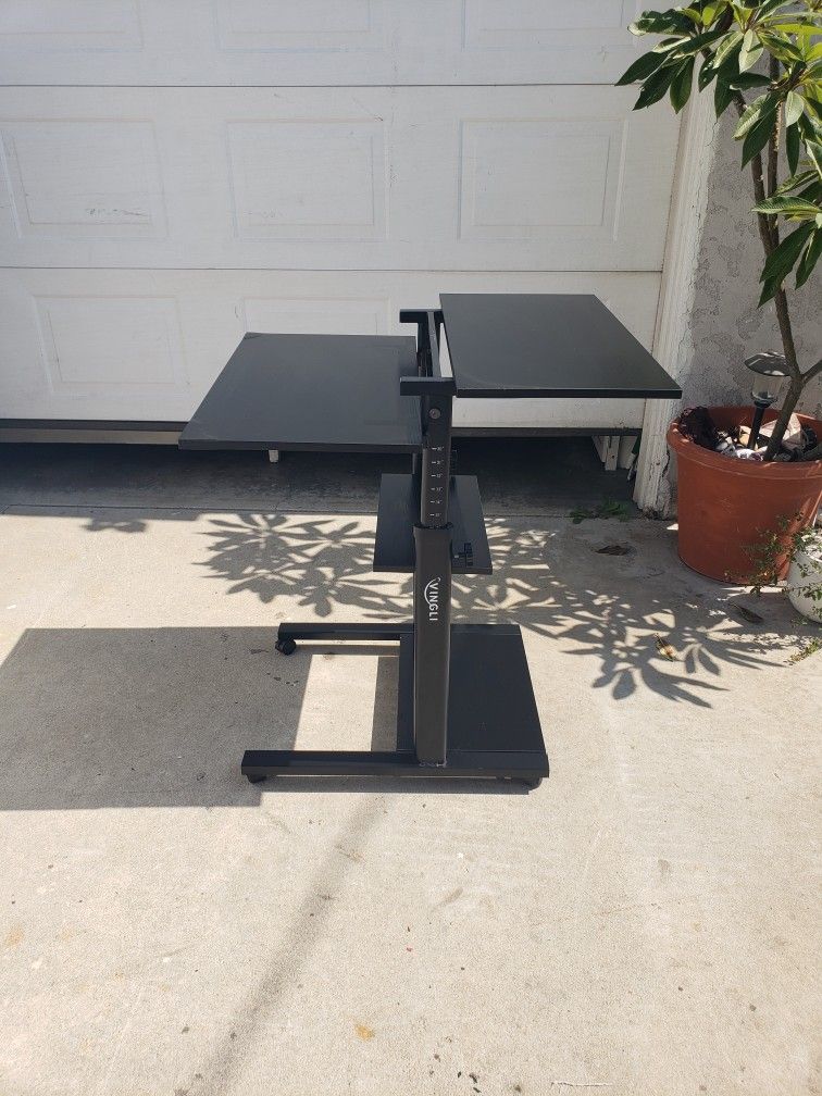 Portable Desk - Stand Up Or Sit Down - Adjustable Height 