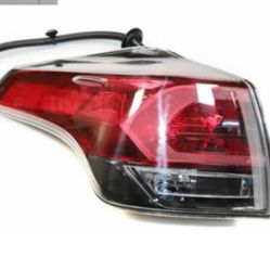 2016 - 2018 Toyota Rav4 Left Tail Light