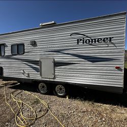 2006 Pioneer 180CK Travel Trailer RV