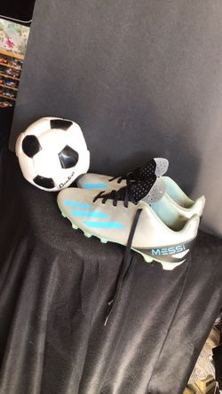 Adidas X crazy fast Messi 4 flexible ground soccer cleats size 3.5Y