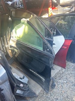 2017-2021 Jeep Compass Right Passenger Front Door