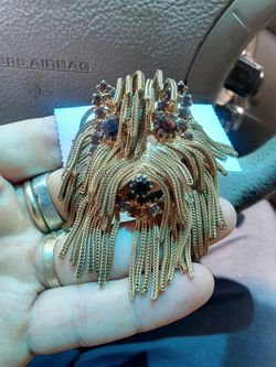 1960s Dominique Gold Tone Dog Broach