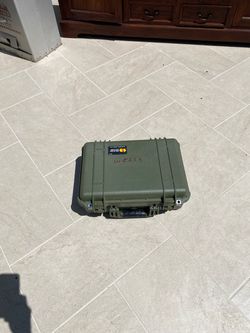 Pelican waterproof case