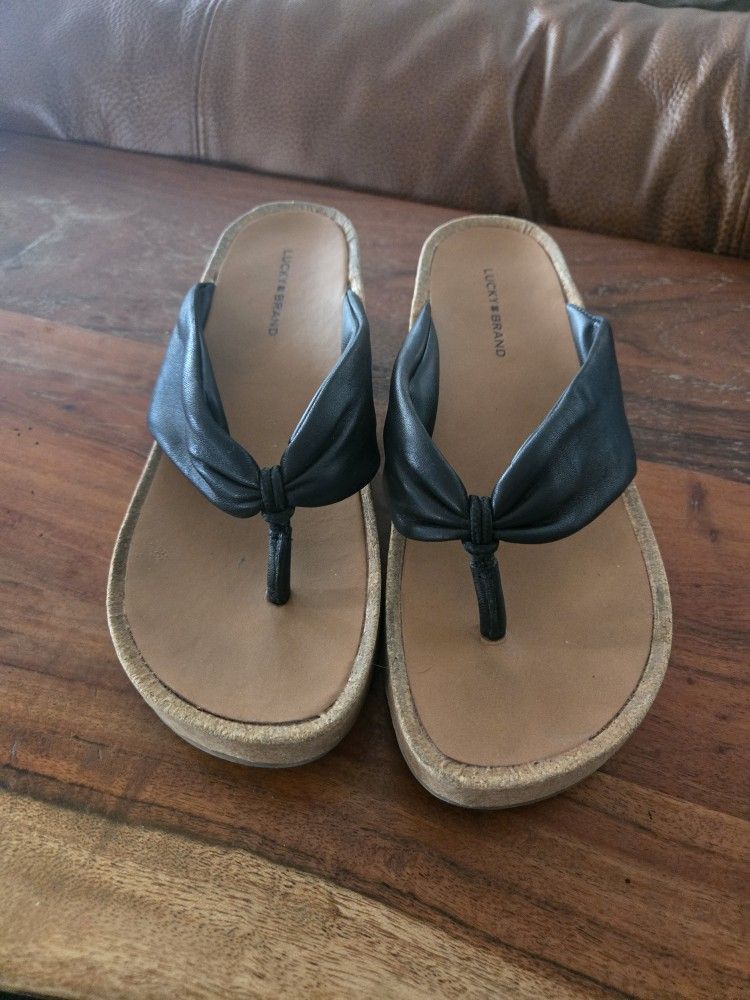Lucky Brand Sandals