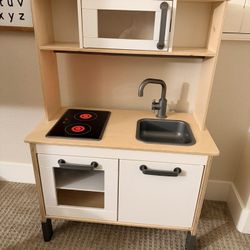 Height adjustable IKEA play kitchen