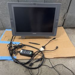 WACOM CINTIQ  TABLET 20WSX with stand. DTZ-2000W/G
