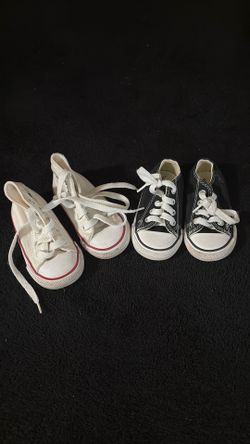 Toddler Coverse Size 4 & 5