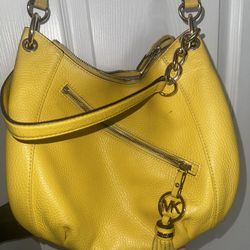 Michael Kors Crossbody Bag