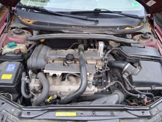 2004 Volvo V70