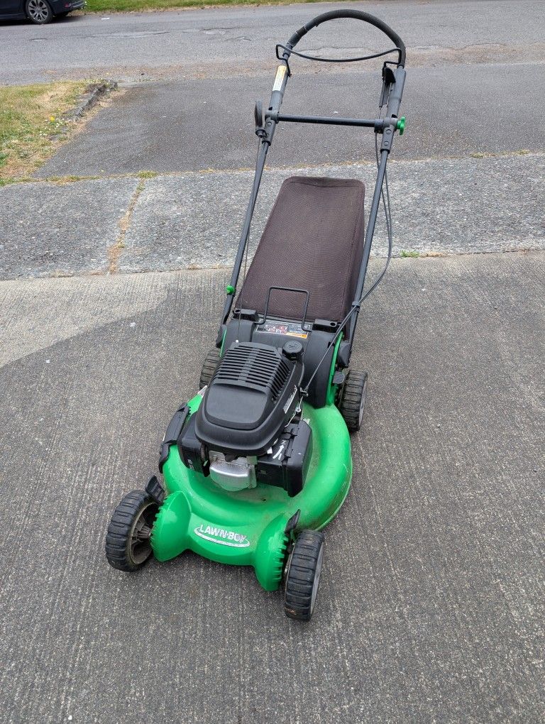 Lawnboy Honda Self-propelled Lawn Mower With Bagger Lawn Mower