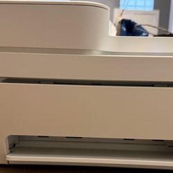 HP DeskJet 4152e Wireless Printer (Works, Needs Ink)