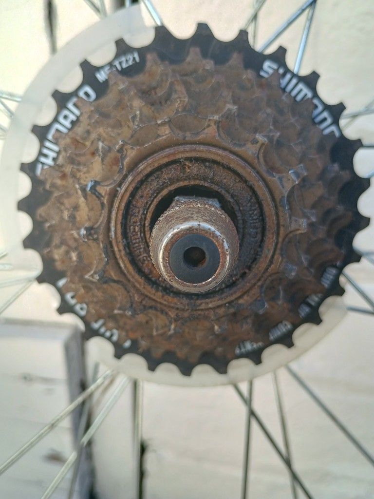 SHIMANO tire Frames (NEW TIRES) 