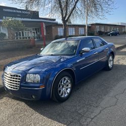 2010 Chrysler 300