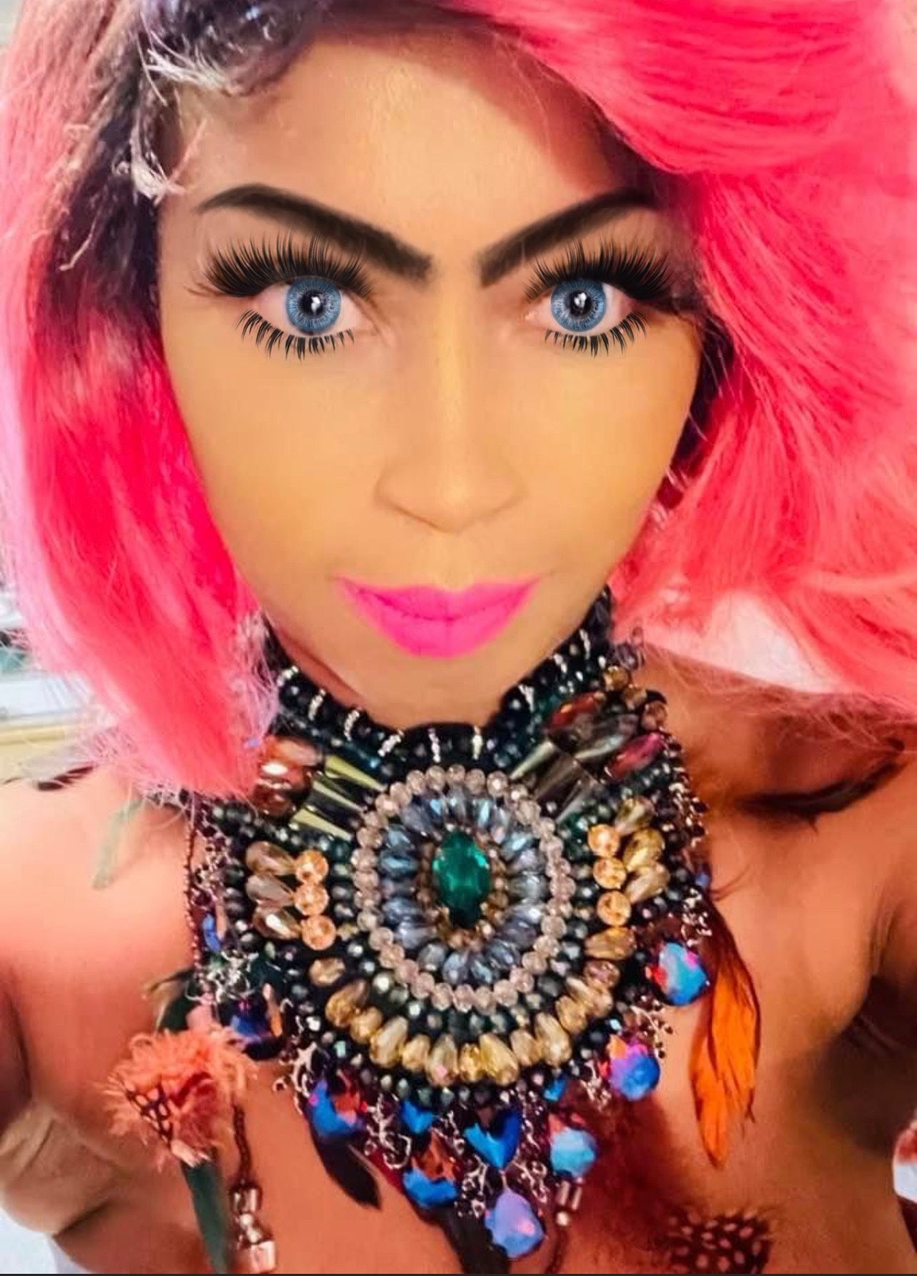 Huge Crystal Green multi color Tribal Feather Necklace set! (2 pc) Rare Find! New!