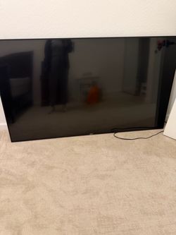 Sony Bravia TV 75” with wall mount
