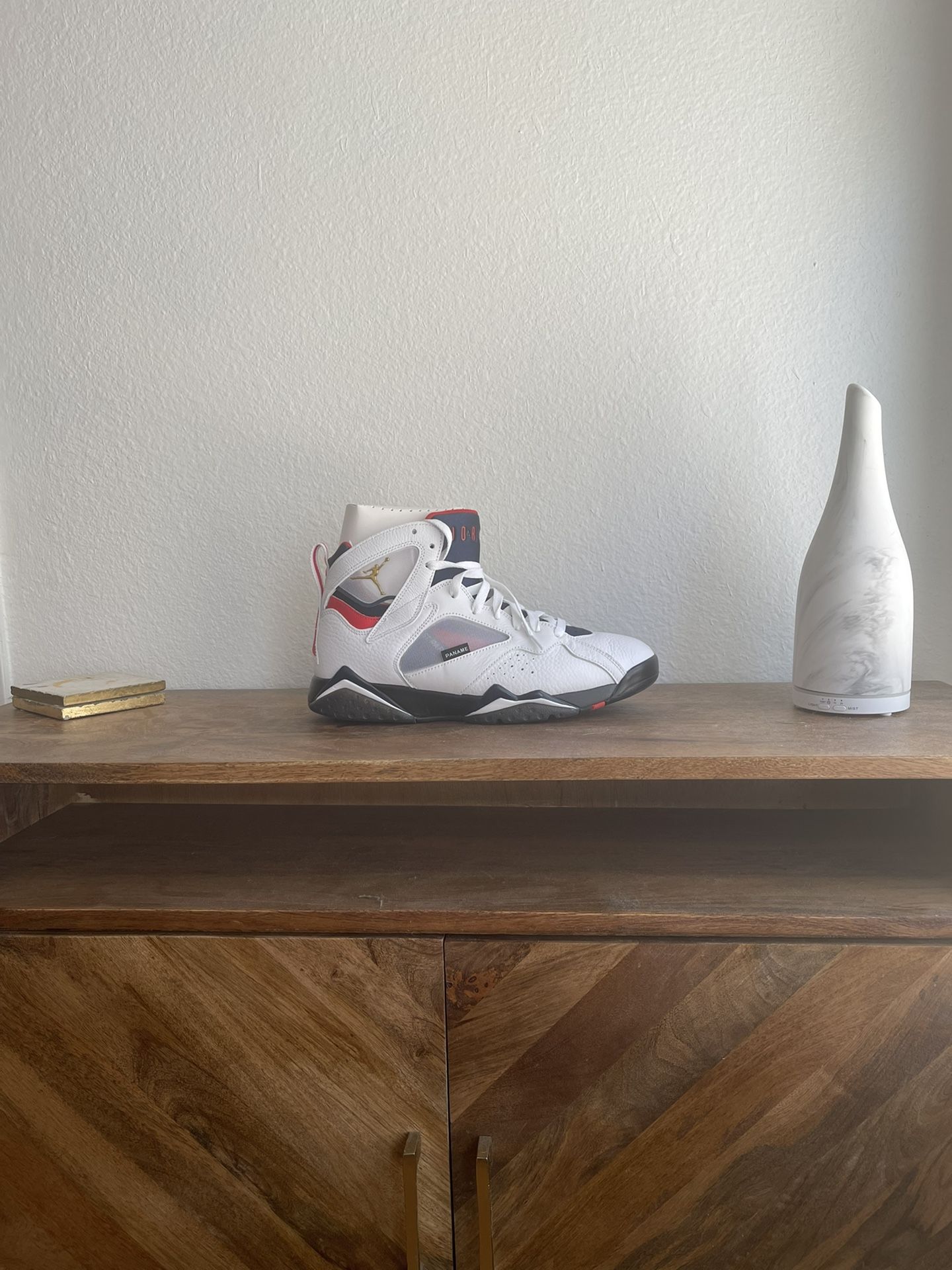 Nike Air Jordan 7 (Paris St. Germain Edition) 10.5