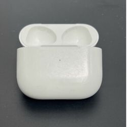 AirPods 3 Charging Case