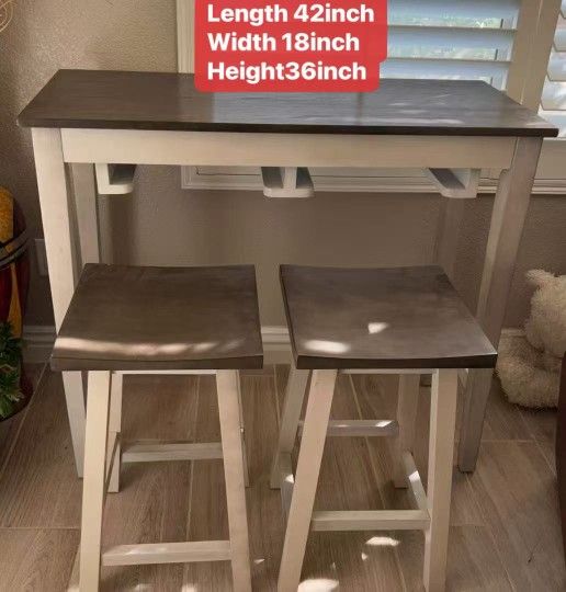 Table With 2 Chairs $50