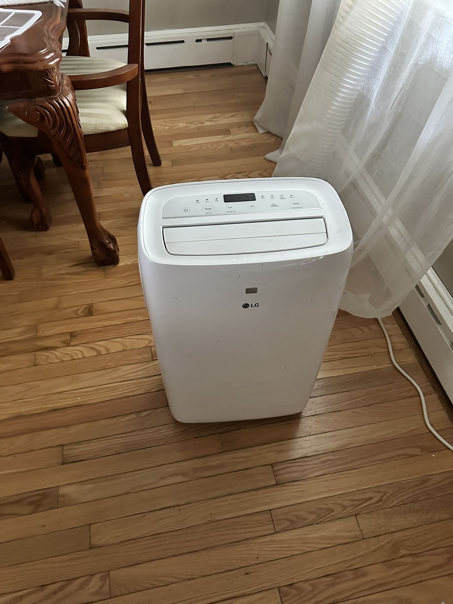 7,000 BTU Stand Up Ac Unit