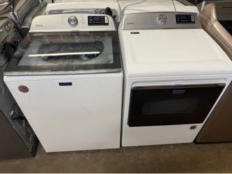 Whirlpool washer and whirlpool electric dryer