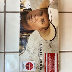 Garth Brooks boxed Set 10 CS’s 