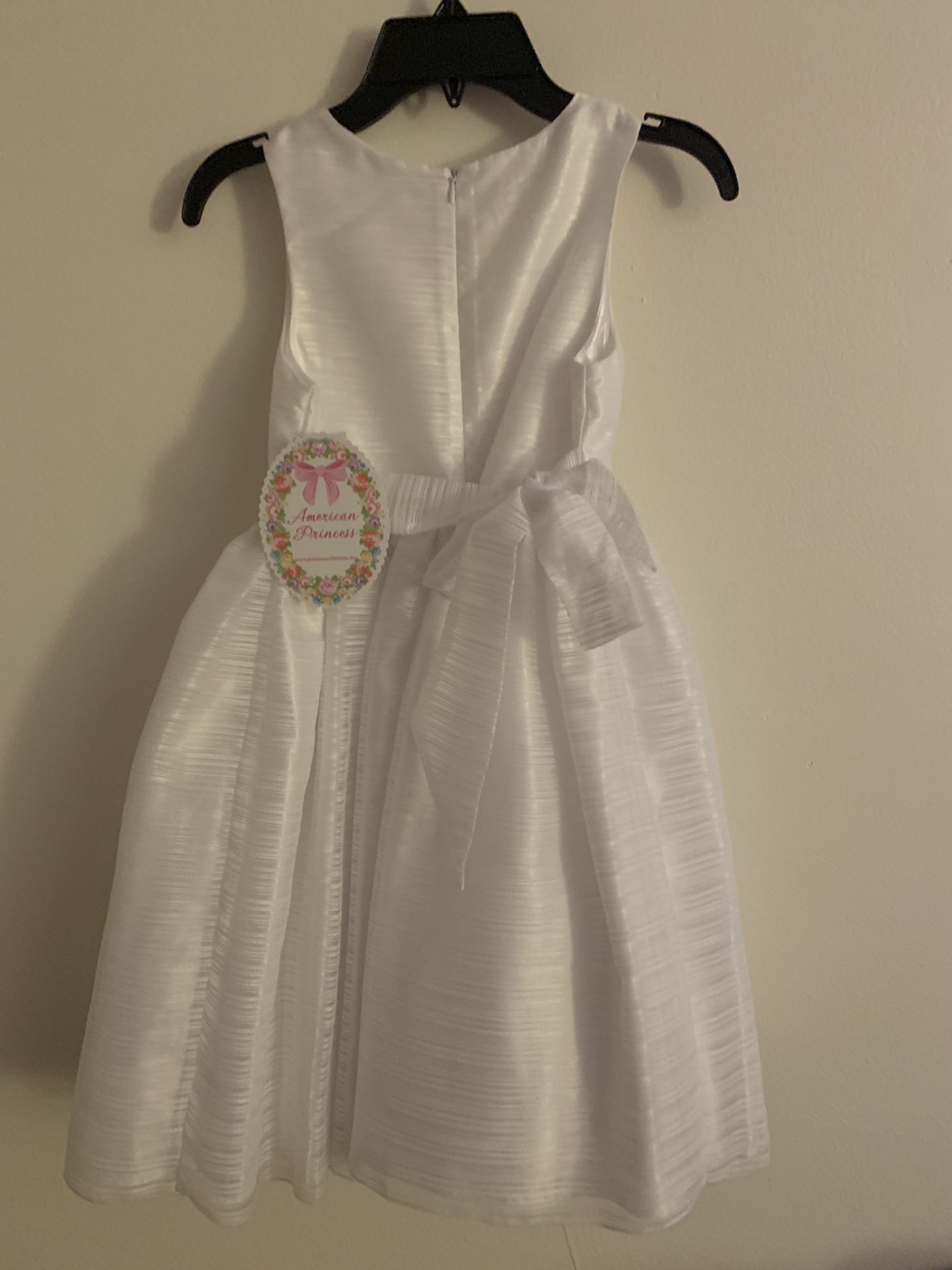 Beautiful white dress for girls size from Dillards