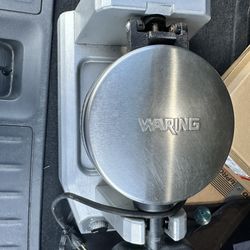 Restaurant Style Waffle Maker 