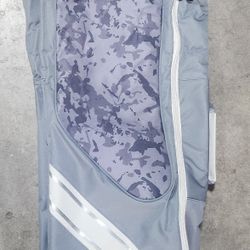 Tourit Rolling Snowboard Bag. Brand New