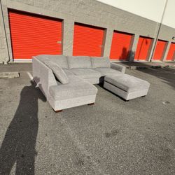 Costco Sectional Couch With Ottoman-FREE DELIVERY 