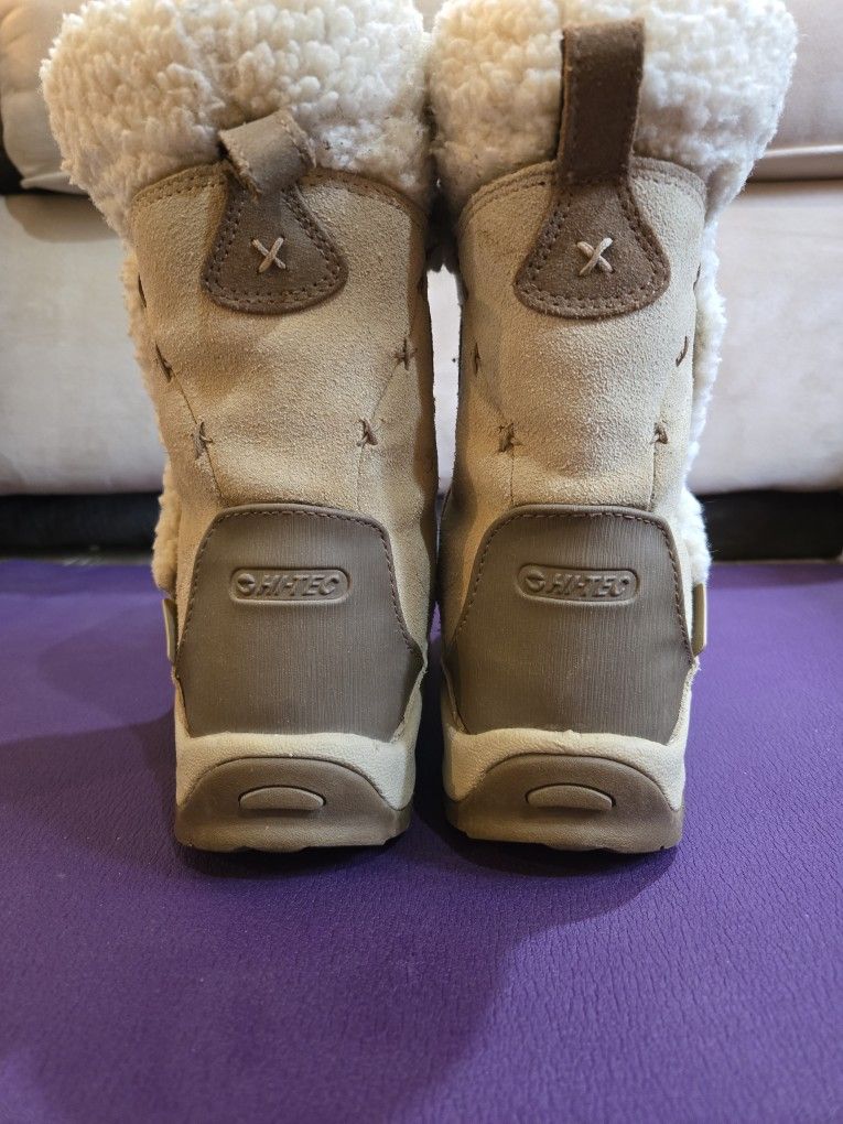 HI-TEC Thinsulate Insulation - Beige Women Size 10