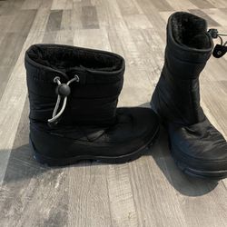 Kid’s Snow Boots