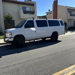 Ford E350 Passenger Van