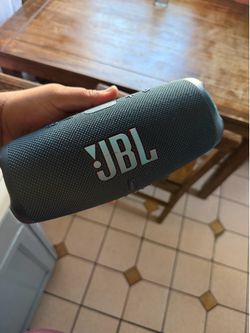 JBL CHARGE 5