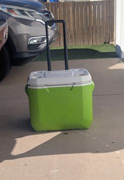 Cooler Located In Mesa Crossroads Main Street And Gilbert Rd 