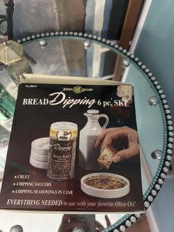 Bread Dipping Set New Open Box Never Used  Dean Jacob's
