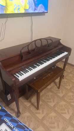 Wurlitzer piano