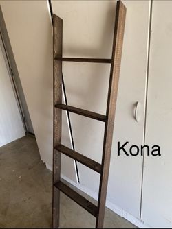 Farmhouse ladder For Decor Or Blankets 