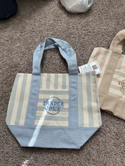 Trader Joe’s Mini Canvas Tote Bags – NEW with Tags 🌸